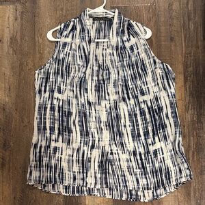 Rose & Olive Navy and White Sleeveless Blouse